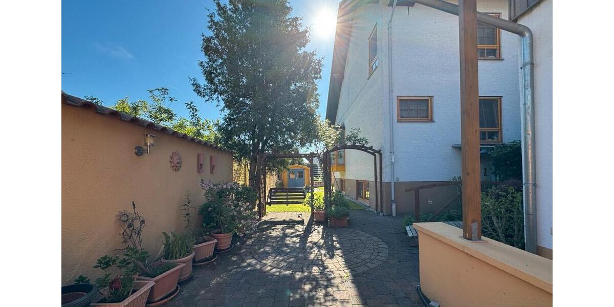 Einfamilienhaus Riedstadt - 8 Zimmer, 293 m&sup2;, 699.000&euro; | Angebot:26068933