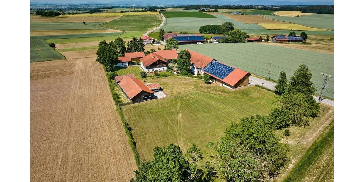 Bauernhaus, Landhaus Landau an der Isar Attenhausen - 2 Zimmer, 2 m&sup2;, 1.749.000&euro; | Angebot:26157405