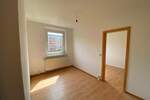 Etagenwohnung Suhl Neundorf - 4 Zimmer, 64 m&sup2;, 340&euro; | Angebot:25645765