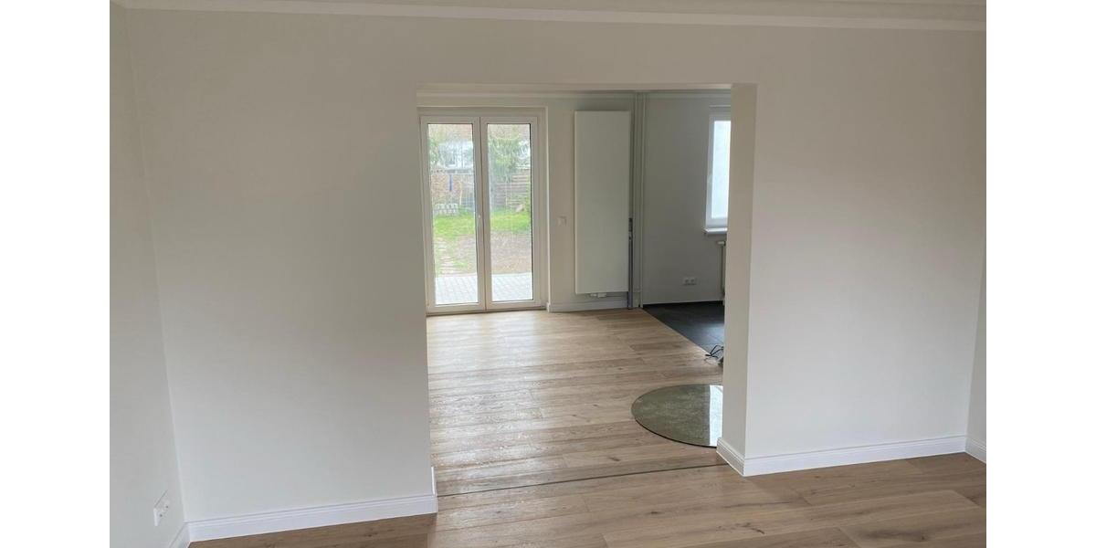 Wunderschöne, sanierte DHH in Cracau nähe Elbdamm 6 zimmer