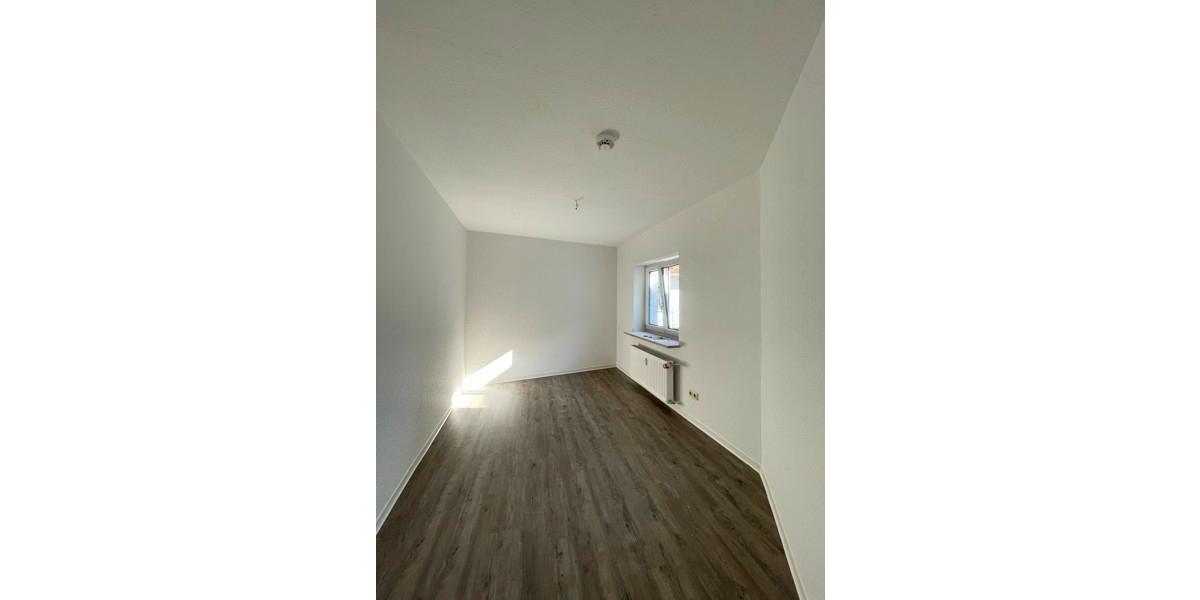 Etagenwohnung Weimar - 3 Zimmer, 84 m&sup2;, 817&euro; | Angebot:25178922