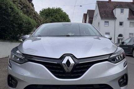 Renault Clio 130.489 km 7.950 &euro; Stuttgart 70329
