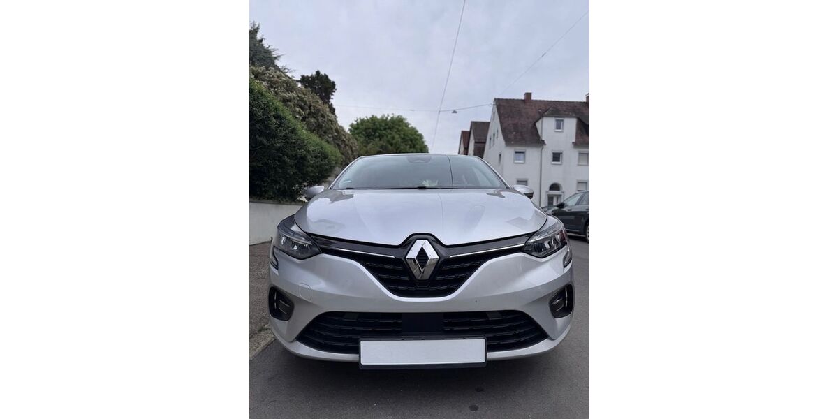 Renault Clio 130.489 km 8.400 &euro; Stuttgart 70329