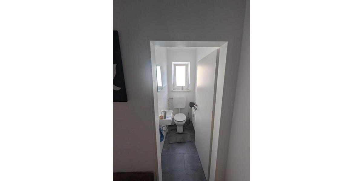 Erdgeschoßwohnung Ampfing - 3 Zimmer, 82 m&sup2;, 950&euro; | Angebot:26393669