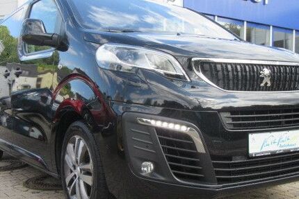 Peugeot Traveller