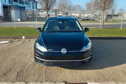 VW Golf 60.000 km 16.500 &euro; Straßgiech 96110