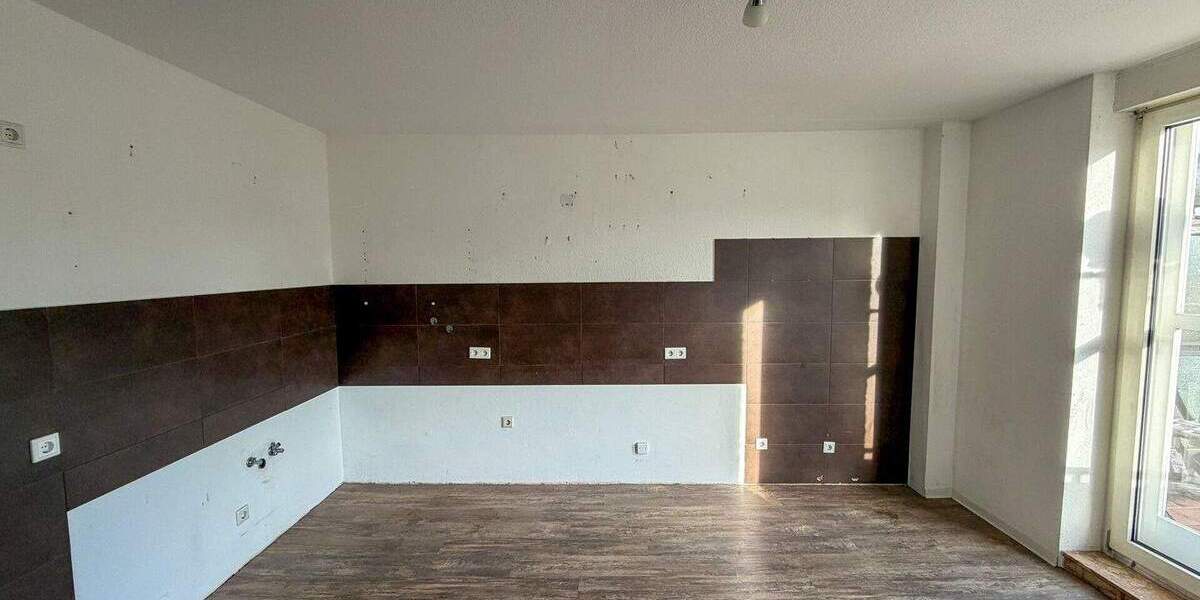 Mehrfamilienhaus, Wohnhaus Stolberg (Rheinland) / Büsbach Büsbach - 7 Zimmer, 173 m&sup2;, 345.000&euro; | Angebot:25686987
