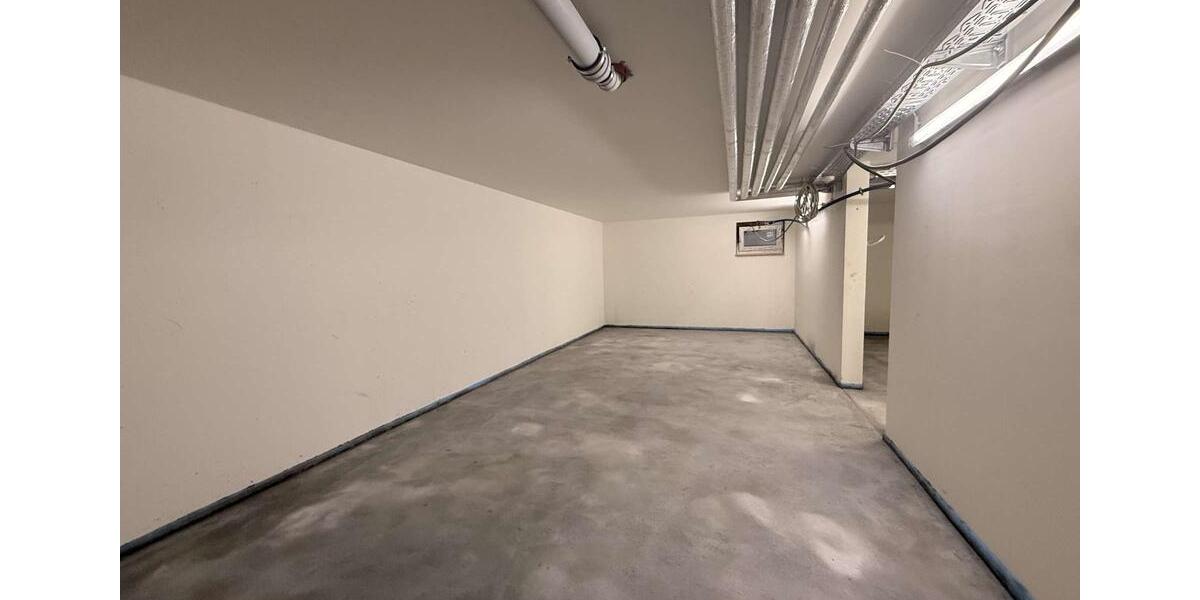 Erdgeschoßwohnung Machern - 4 Zimmer, 115 m&sup2;, 1.722&euro; | Angebot:25959976