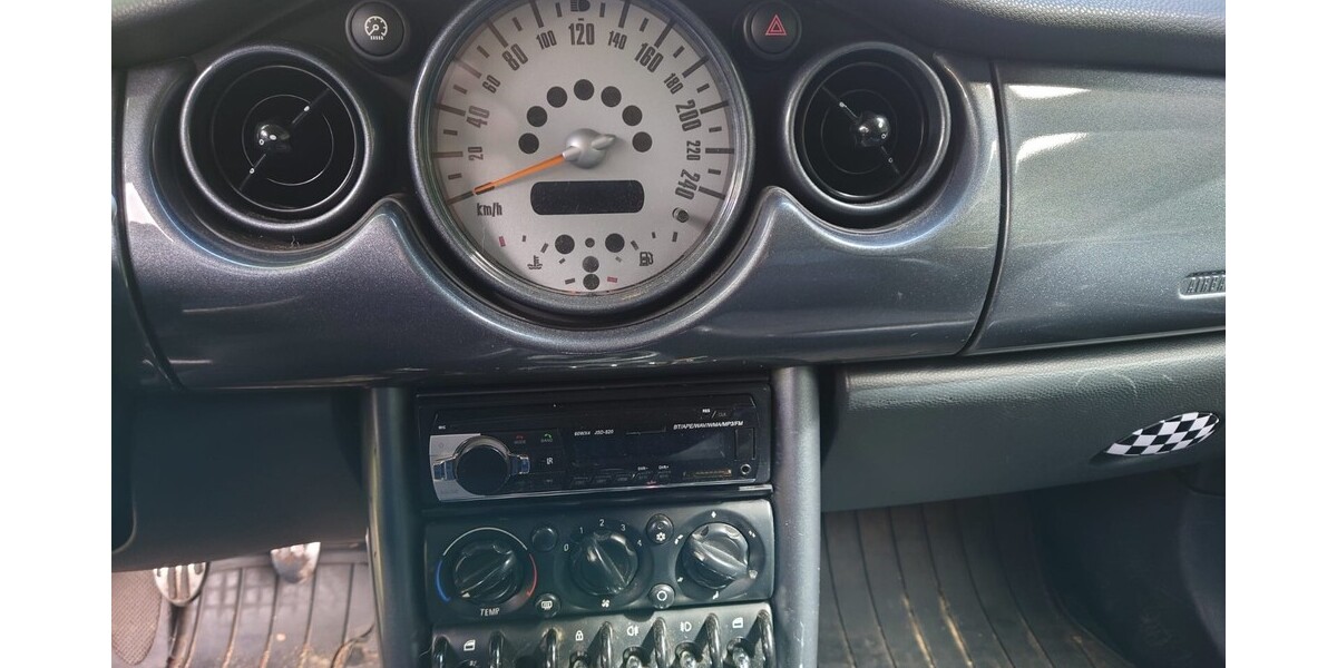 Mini (alt) 205.476 km 3.800 € Bremervörde 27432