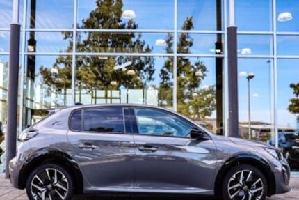 Peugeot 208 8.900 km 16.900 &euro; Hirschaid 96114