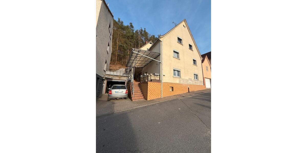 Einfamilienhaus Höchst im Odenwald - 7 Zimmer, 224 m&sup2;, 320.000&euro; | Angebot:25513206