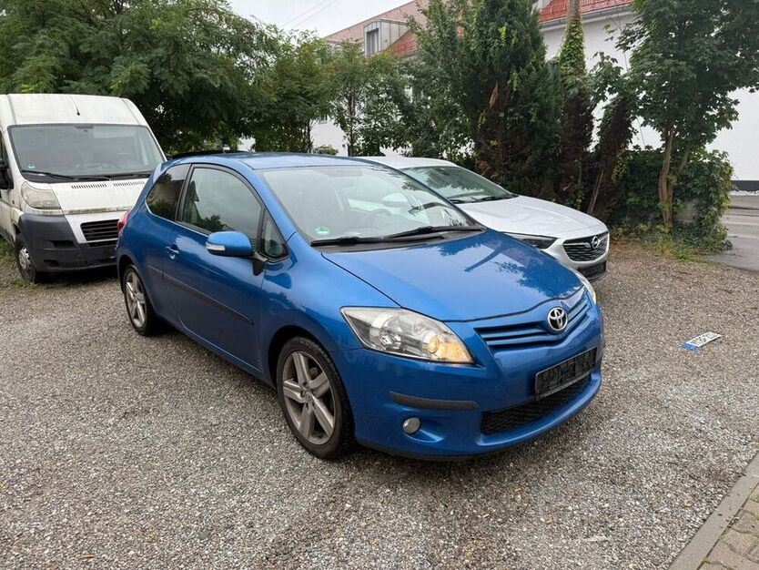 Auris