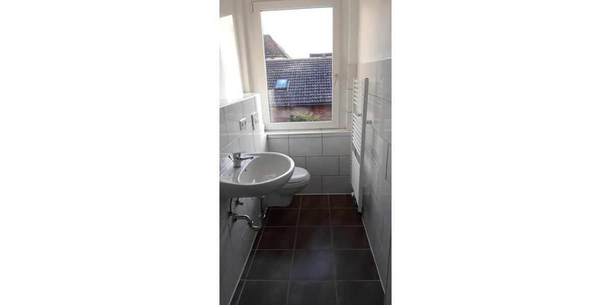 Reihenhaus Schöningen - 6 Zimmer, 180 m&sup2;, 160.000&euro; | Angebot:26236809