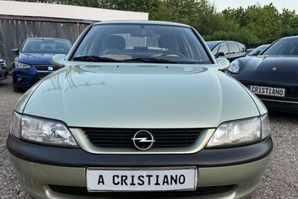 Opel Vectra 63.000 km 1.299 &euro; Köln 51107