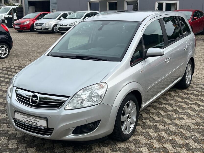 Opel Zafira 100.000 km 5.990 € Paderborn 33102