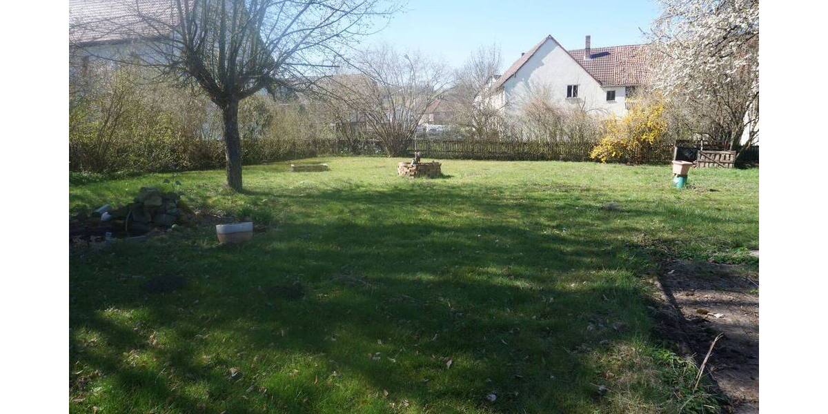 Mehrfamilienhaus, Wohnhaus Homberg Holzhausen - 7 Zimmer, 208 m&sup2;, 149.000&euro; | Angebot:26155817