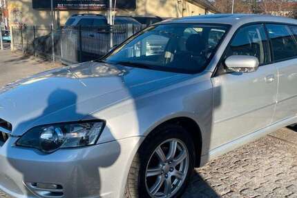 Subaru Legacy 108.000 km 5.990 € Berlin 12107