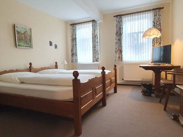 Gewerbeobjekt Weikersheim - 595.000&euro; | Angebot:25668899