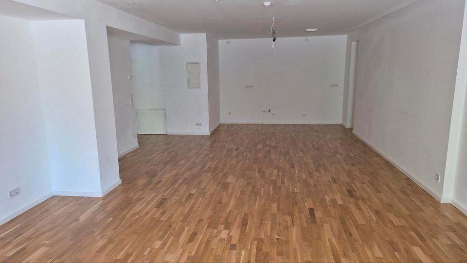 Erdgeschoßwohnung Riegelsberg - 2.5 Zimmer, 95 m&sup2;, 950&euro; | Angebot:26409536
