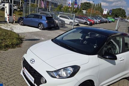 Hyundai i10 21.916 km 14.989 € Salzgitter 38229