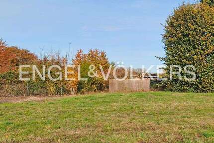 Grundstück zu verkaufen in Karnin 120.000 € 588 m² zimmer