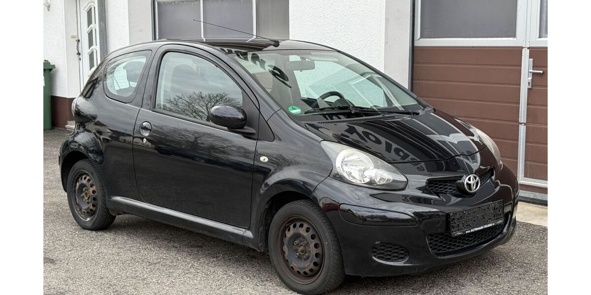 Toyota Aygo (X) 120.000 km 3.250 &euro; Nagold - Hochdorf 72202