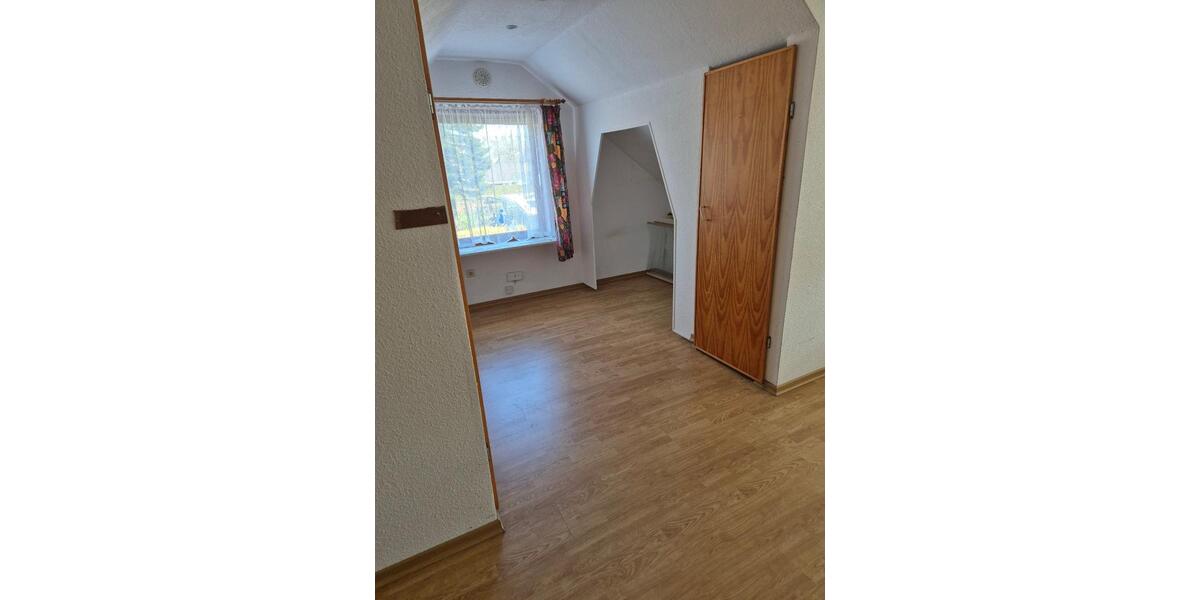 Einfamilienhaus Niebüll - 3.5 Zimmer, 101 m&sup2;, 228.000&euro; | Angebot:26903216