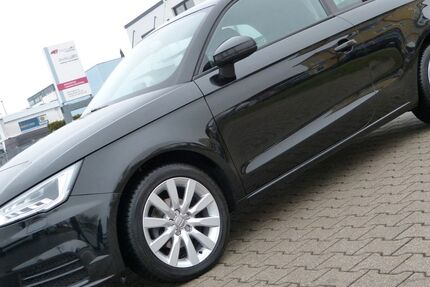 Audi A1 74.000 km 14.490 € Fürth 90763