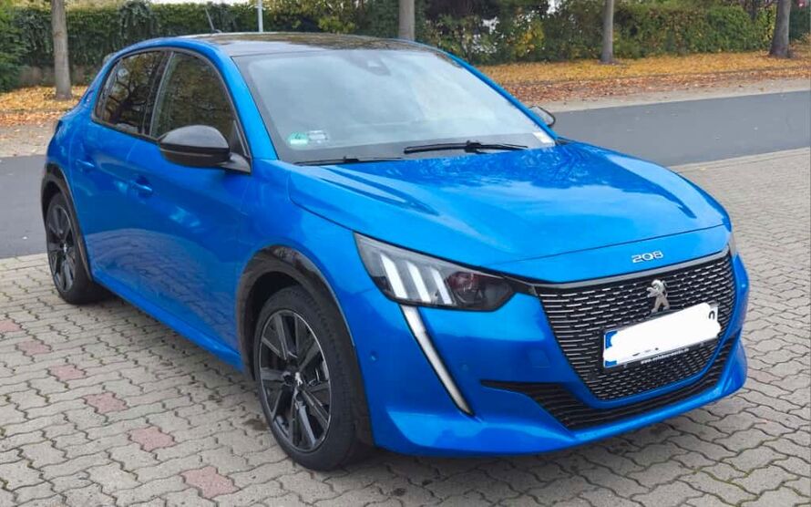 Peugeot 208 17.000 km 21.600 € Braunschweig 38118