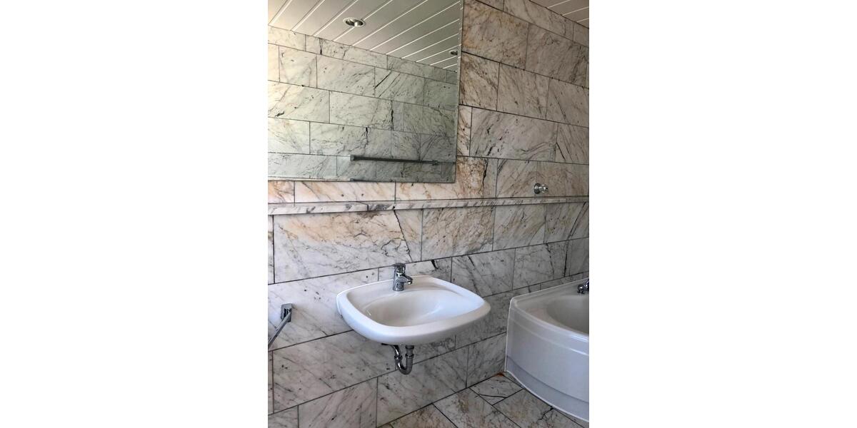 Einfamilienhaus Osnabrück - 3 Zimmer, 140 m&sup2;, 1.150&euro; | Angebot:26446975