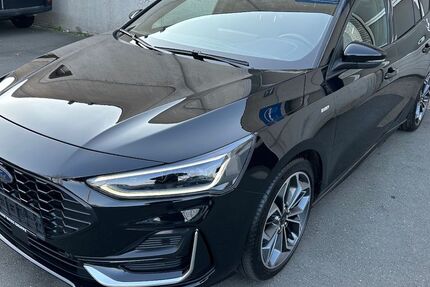 Ford Focus 142.000 km 14.890 &euro; Nürnberg 90439