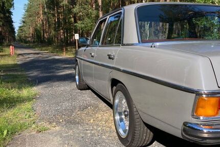 Mercedes-Benz 200 999.999 km 19.500 € Schlaubetal 15890