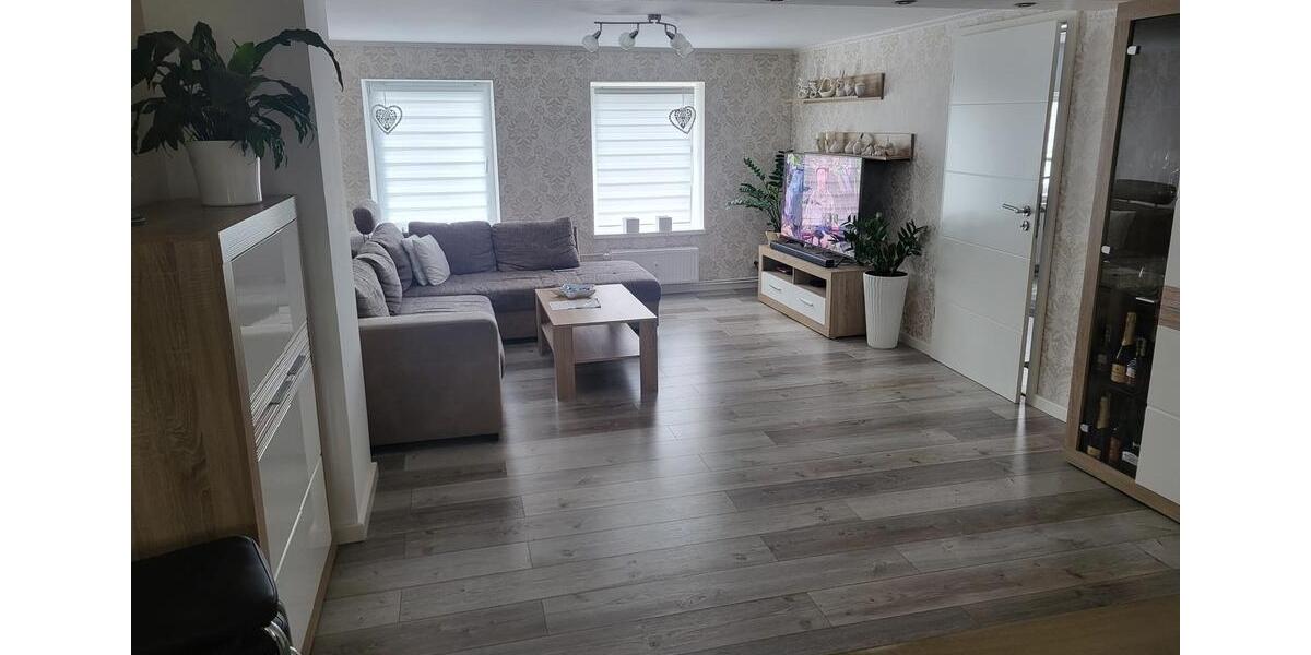 Mehrfamilienhaus, Wohnhaus Stockelsdorf - 10 Zimmer, 220 m&sup2;, 390.000&euro; | Angebot:26061691