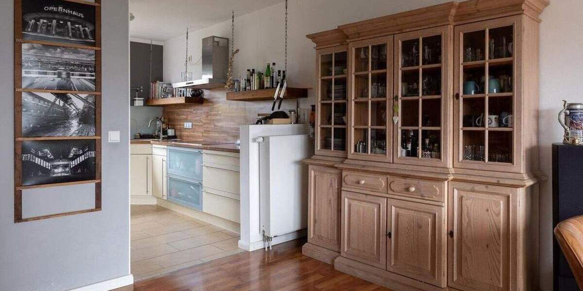 Reihenmittelhaus Wuppertal Elberfeld - 5 Zimmer, 118 m&sup2;, 399.000&euro; | Angebot:23879180