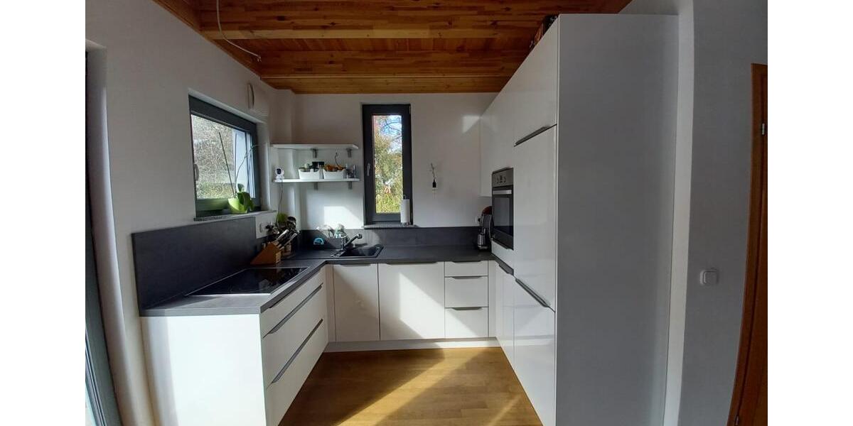 Einfamilienhaus Unkel - 7 Zimmer, 155 m&sup2;, 1.900&euro; | Angebot:25783473