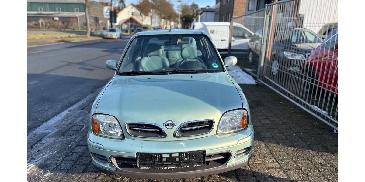 Nissan Micra 124.000 km 2.290 &euro; Celle 29221