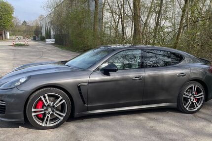 Porsche Panamera 120.000 km 34.900 € Gauting 82131