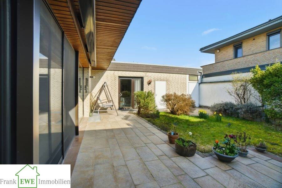 Bungalow Neuss Allerheiligen Rosellen - 3 Zimmer, 133 m&sup2;, 365.000&euro; | Angebot:26363079