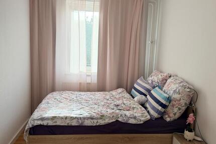 Wohnung Halstenbek - 1 Zimmer, 81 m&sup2;, 750&euro; | Angebot:27633978