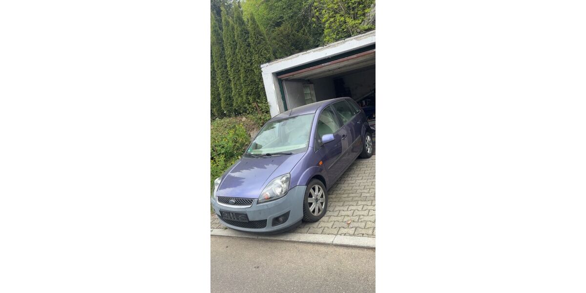 Ford Fiesta 95.000 km 1.700 &euro; Sigmaringen 72488