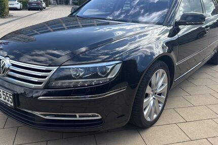 VW Phaeton 147.897 km 11.900 &euro; Nordhorn 48527