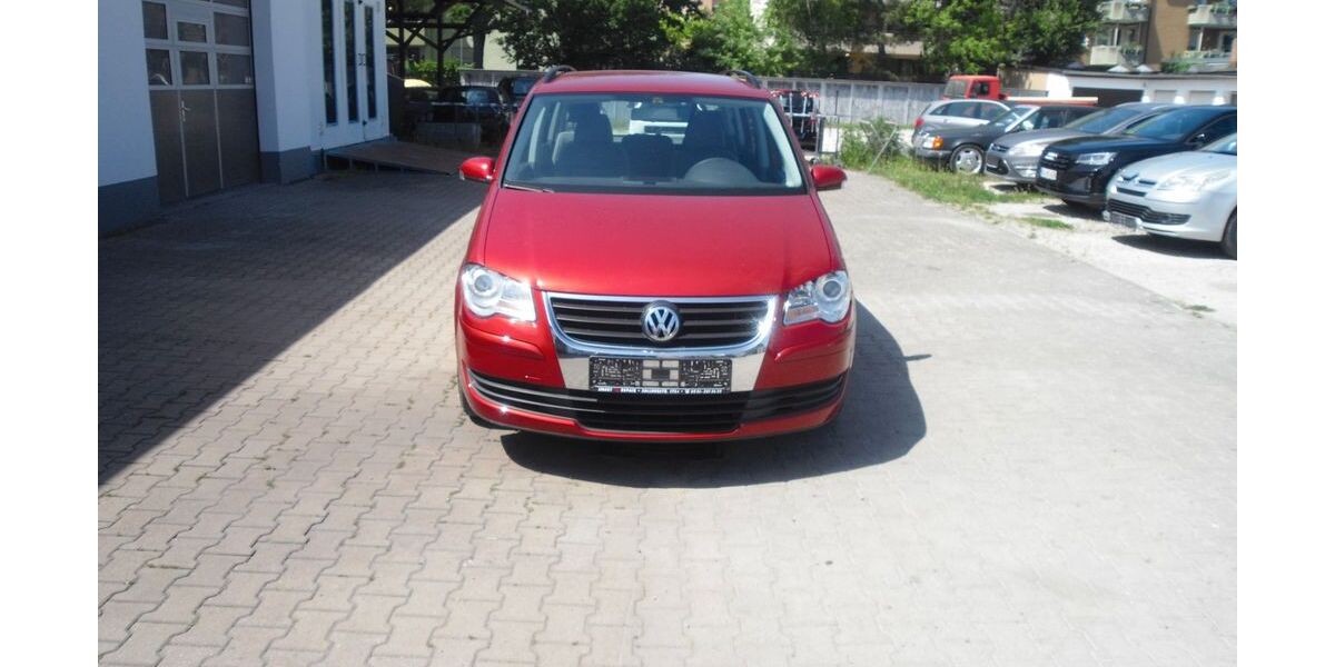 VW Touran 122.450 km 6.590 &euro; Bamberg 96052