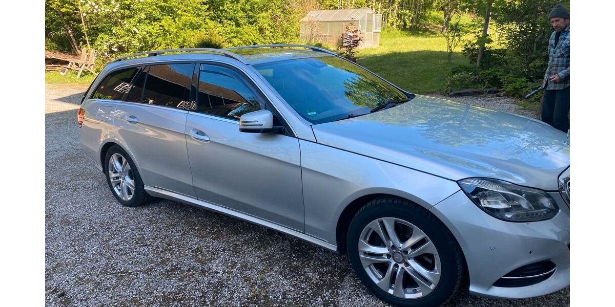 Mercedes-Benz E 350 825.000 km 10.500 &euro; Rimsting 83253