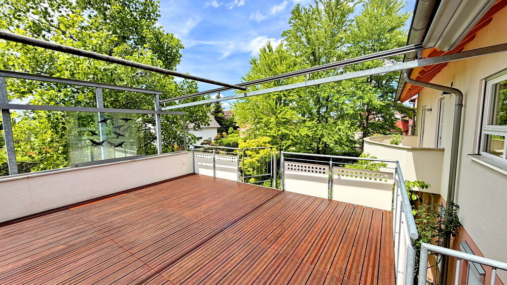 Luxuriöses Wohnhaus mit vermieteter Hausarztpraxis - Mehrfamilienhaus, Wohnhaus Ottersweier | Angebot:26918523