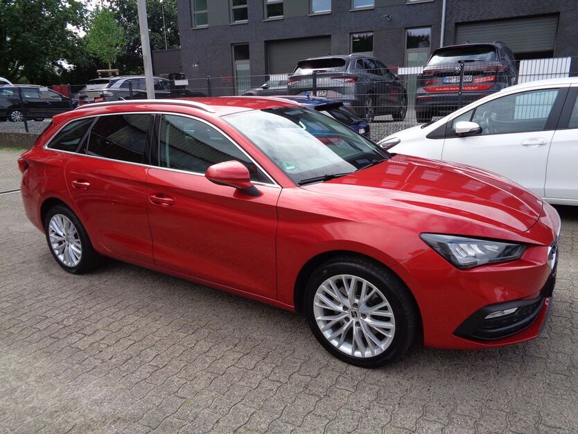 Seat Leon 170.925 km 13.990 € Hamburg 22399