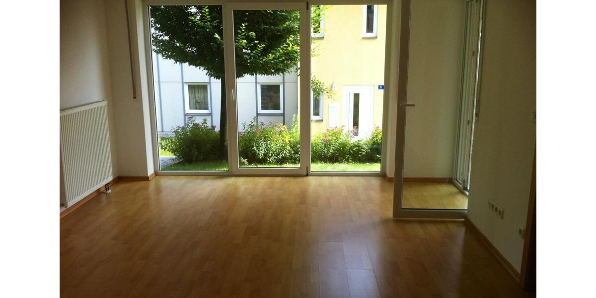 Verkaufe helle 2 Zimmer Wohnung in Hauzenberg EG Juli August 26 2 zimmer