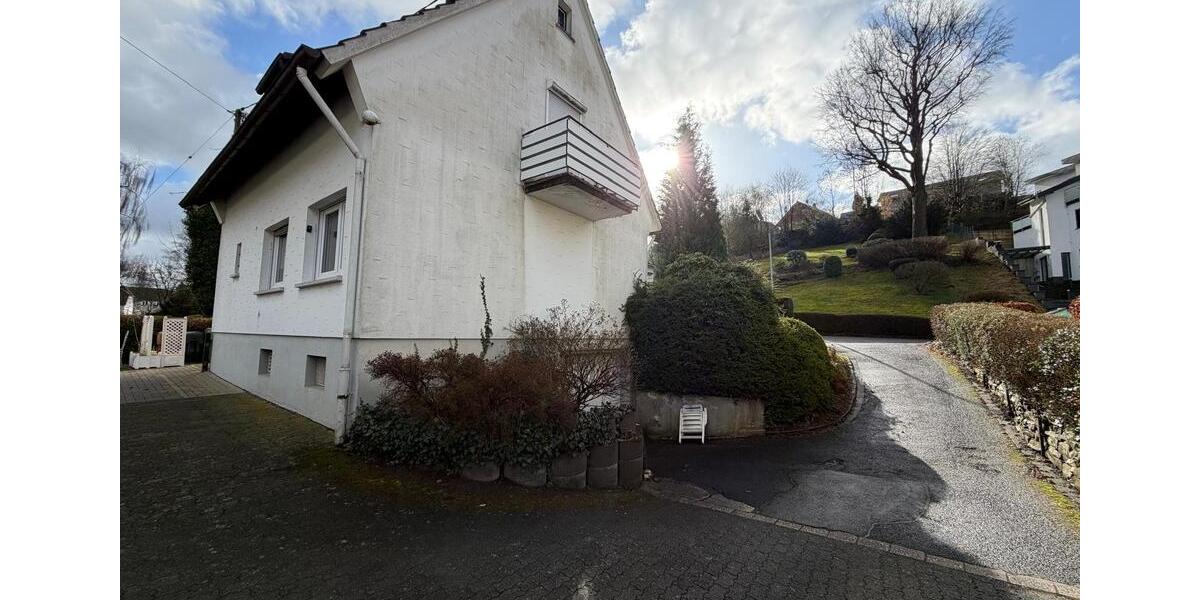 Einfamilienhaus Gummersbach Berstig Süd - 4 Zimmer, 100 m&sup2;, 800&euro; | Angebot:25657662