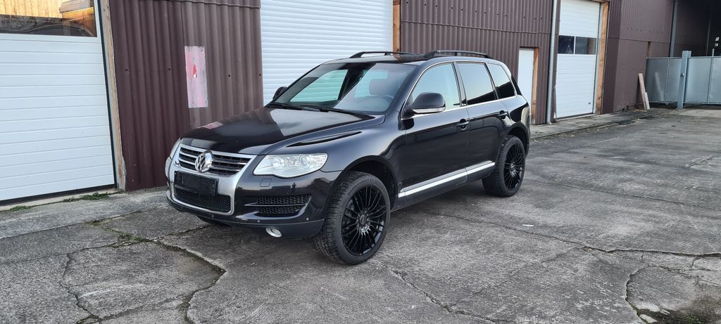 VW Touareg 342.000 km 5.900 € Kalefeld-Echte 37589