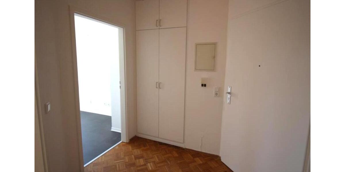 Etagenwohnung Kaiserslautern Bahnheim - 3 Zimmer, 78 m&sup2;, 670&euro; | Angebot:26343543