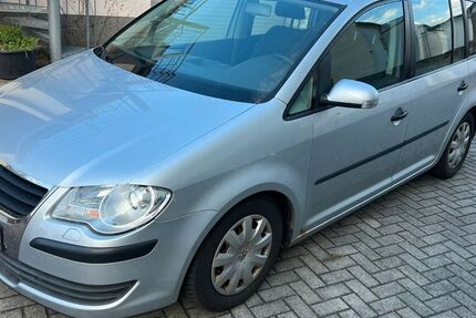 VW Touran 192.000 km 1.700 &euro; Dresden 01139